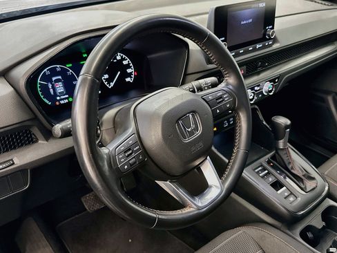 Used 2025 Honda CR-V Sport image 18