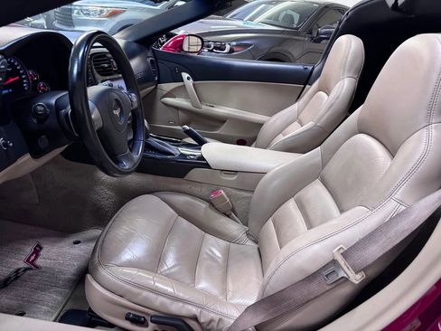 Used 2008 Chevrolet Corvette Coupe w/ Preferred Equipment Group RWD image 14