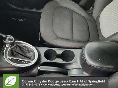 Used 2015 Kia Soul FWD image 28