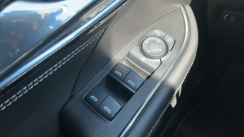 Used 2022 Buick Envision Preferred FWD image 14