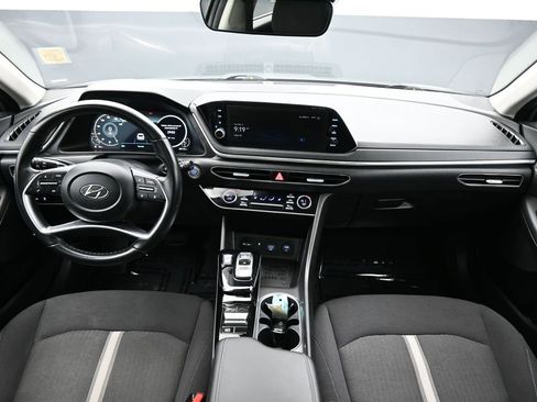 Certified 2023 Hyundai Sonata SEL w/ Convenience Package image 12