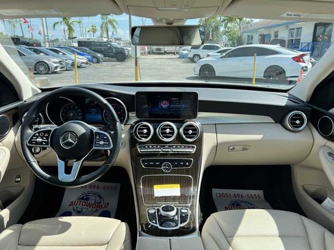 Used 2020 Mercedes-Benz C 300 Sedan image 41