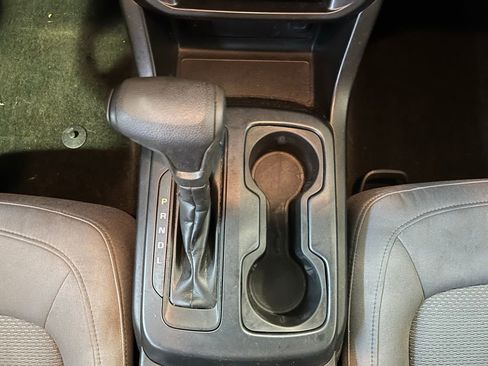 Used 2017 Chevrolet Colorado W/T w/ WT Convenience Package AWD/4WD image 14