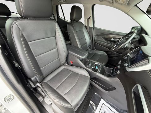 Used 2020 GMC Terrain SLT image 19
