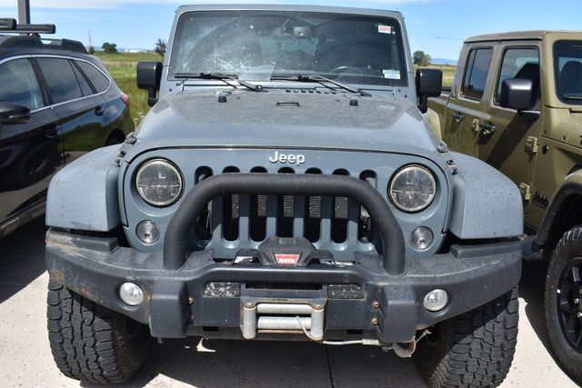Used 2014 Jeep Wrangler Unlimited Rubicon w/ Connectivity Group AWD/4WD image 2