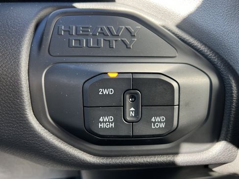 Used 2025 RAM 2500 Big Horn image 25