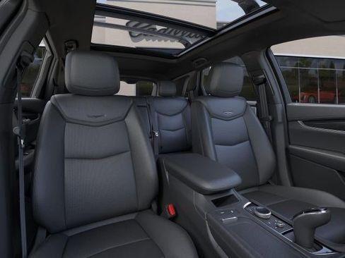 New 2025 Cadillac XT5 Sportv image 16