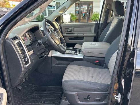 Used 2012 RAM 1500 Big Horn image 10