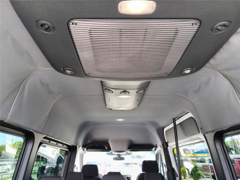 Used 2019 Mercedes-Benz Sprinter 2500 image 16