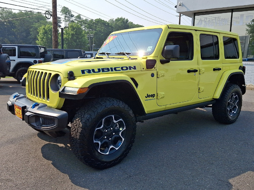 Certified 2023 Jeep Wrangler Unlimited Rubicon 4xe w/ Cold Weather Group AWD/4WD image 3