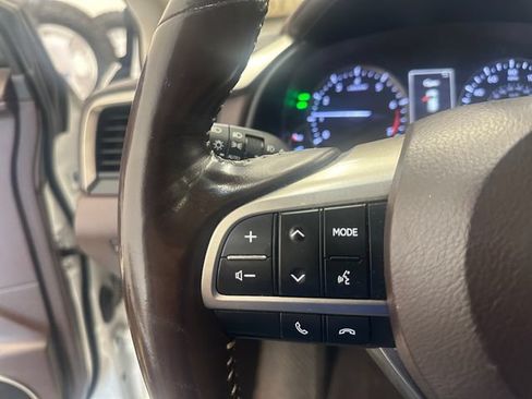Used 2018 Lexus RX 350L AWD image 35