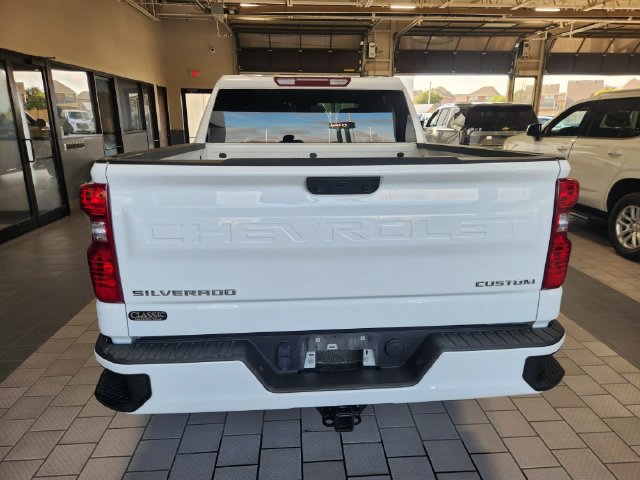 Used 2023 Chevrolet Silverado 1500 Custom RWD image 5