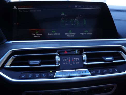 Used 2022 BMW X5 xDrive40i w/ M Sport Package image 35