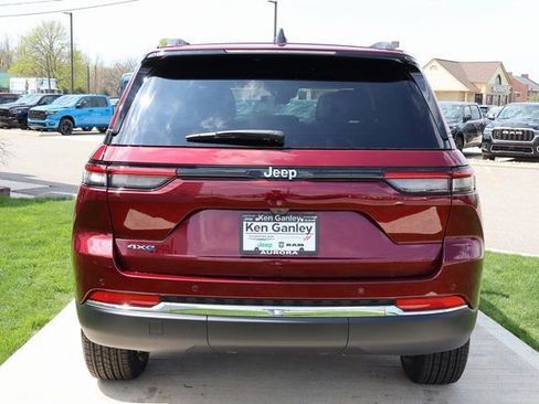 New 2025 Jeep Grand Cherokee Limited 4xe image 26