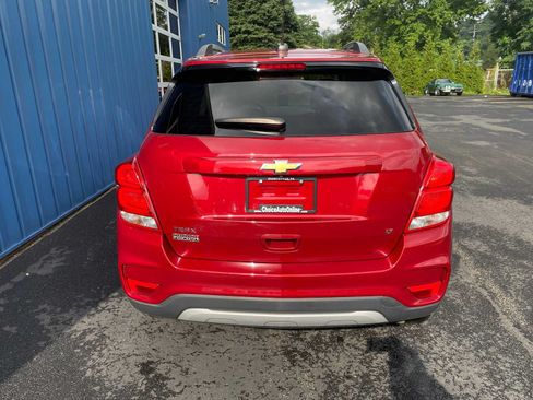 Used 2019 Chevrolet Trax LT FWD image 13