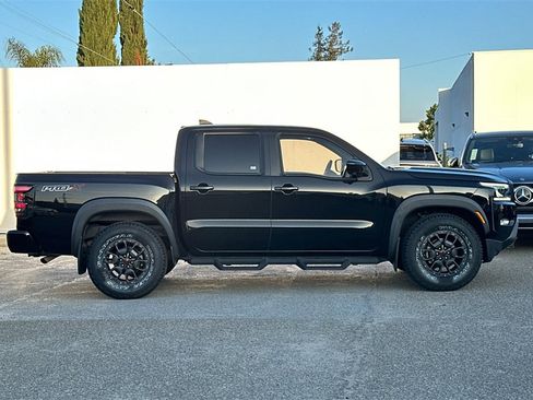 Used 2023 Nissan Frontier Pro-X w/ Pro-X Premium Package image 3