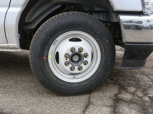 New 2026 Ford E-350 and Econoline 350 Super Duty w/ Power Equipment Group RWD image 13