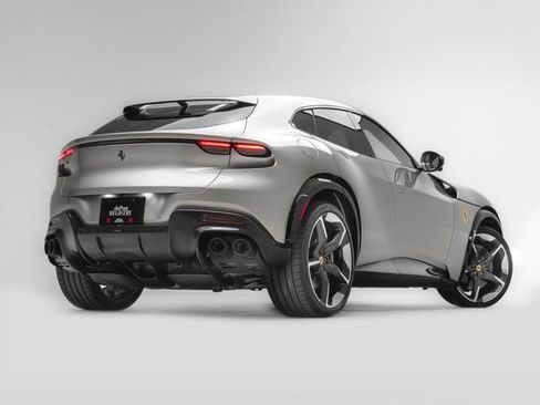 Used 2024 Ferrari Purosangue image 6