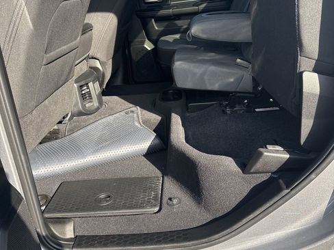 Used 2024 RAM 2500 Big Horn w/ Bed Utility Group image 21