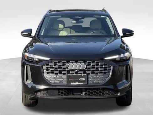 Certified 2025 Audi Q5 Premium Plus w/ Premium Plus AWD/4WD image 2