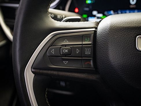 Used 2023 Jeep Grand Cherokee 4WD 4xe image 25