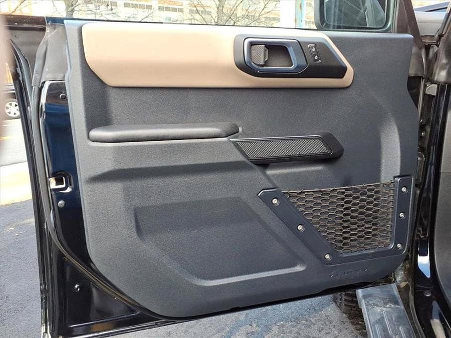 Used 2024 Ford Bronco Wildtrak AWD/4WD image 17
