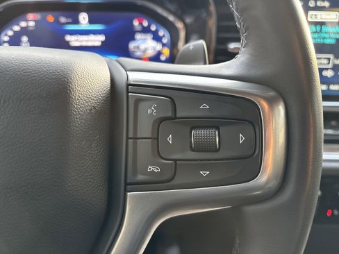 Used 2024 Chevrolet Silverado 1500 LT Trail Boss w/ Convenience Package II image 19