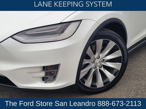 Used 2020 Tesla Model X Long Range AWD/4WD image 10