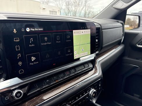 Used 2023 GMC Sierra 1500 Elevation image 50