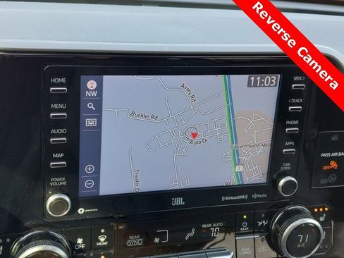 Used 2022 Toyota Highlander Limited image 13