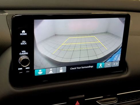 Used 2023 Honda HR-V EX-L image 4