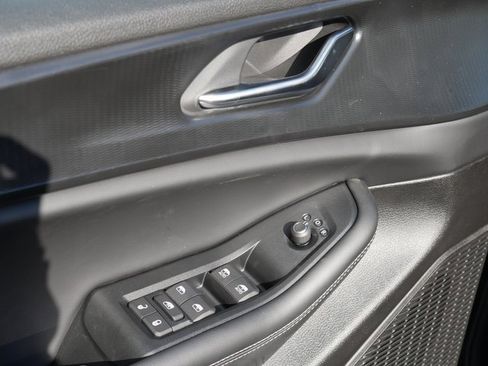 New 2025 Jeep Grand Cherokee L Laredo w/ Luxury Tech Group I image 13