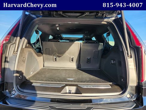 Used 2024 Cadillac Escalade ESV Premium Luxury w/ Performance Package image 35