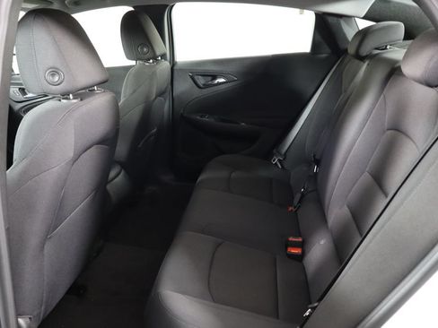 Used 2023 Chevrolet Malibu LS FWD image 16