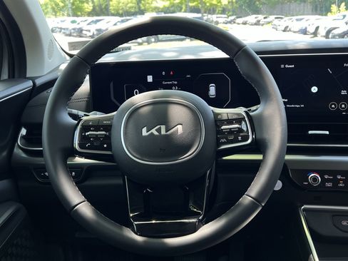 New 2026 Kia Carnival SX FWD image 31