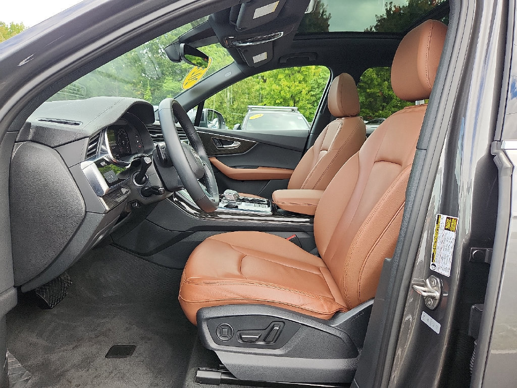 Certified 2024 Audi Q7 2.0T Premium Plus AWD/4WD image 18