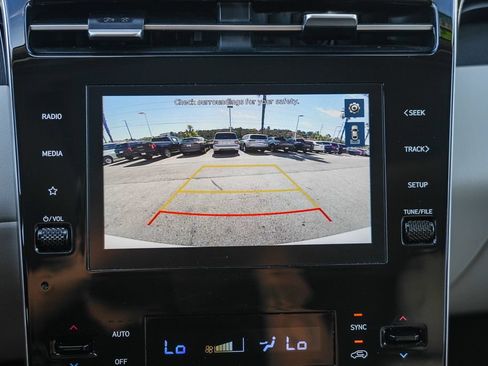 Certified 2023 Hyundai Tucson SEL w/ Convenience Package FWD image 25