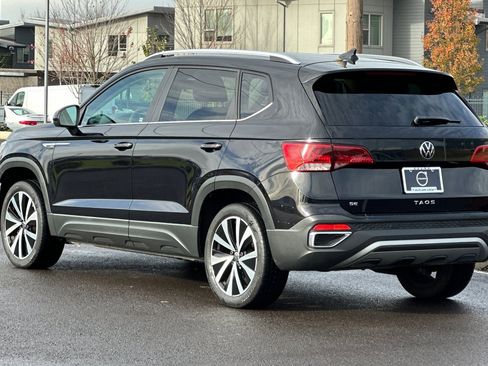 Used 2022 Volkswagen Taos SE image 5