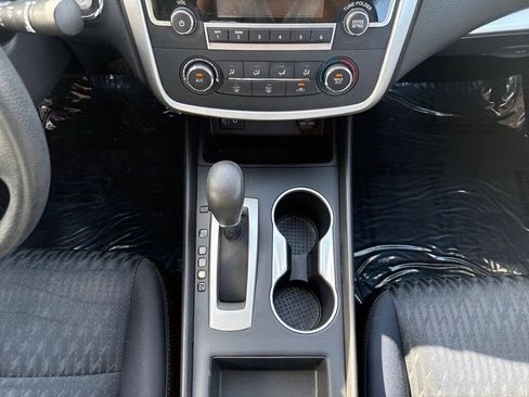 Used 2018 Nissan Altima 2.5 S w/ S Convenience Package FWD image 12
