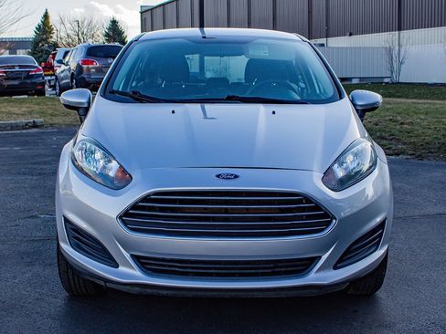 Used 2019 Ford Fiesta SE w/ Equipment Group 201A image 2