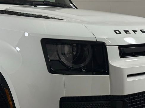 New 2025 Land Rover Defender 110 V8 image 15