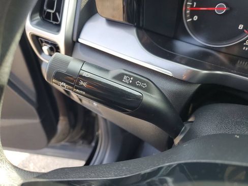 Certified 2023 Kia Sorento LX AWD/4WD image 13