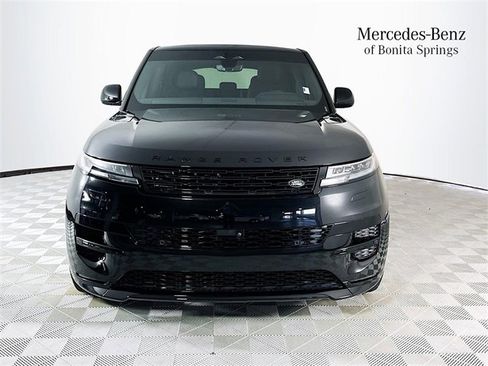 Used 2024 Land Rover Range Rover Sport Dynamic SE image 2