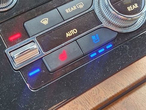 Certified 2022 Lincoln Navigator L Black Label AWD/4WD image 25