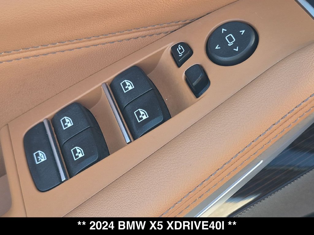 Used 2024 BMW X5 xDrive40i w/ Executive Package AWD/4WD image 27