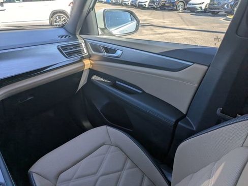 New 2026 Volkswagen Atlas Cross Sport SE image 20