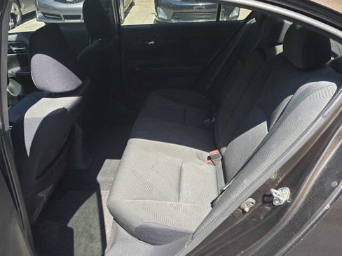 Used 2017 Honda Accord LX image 29