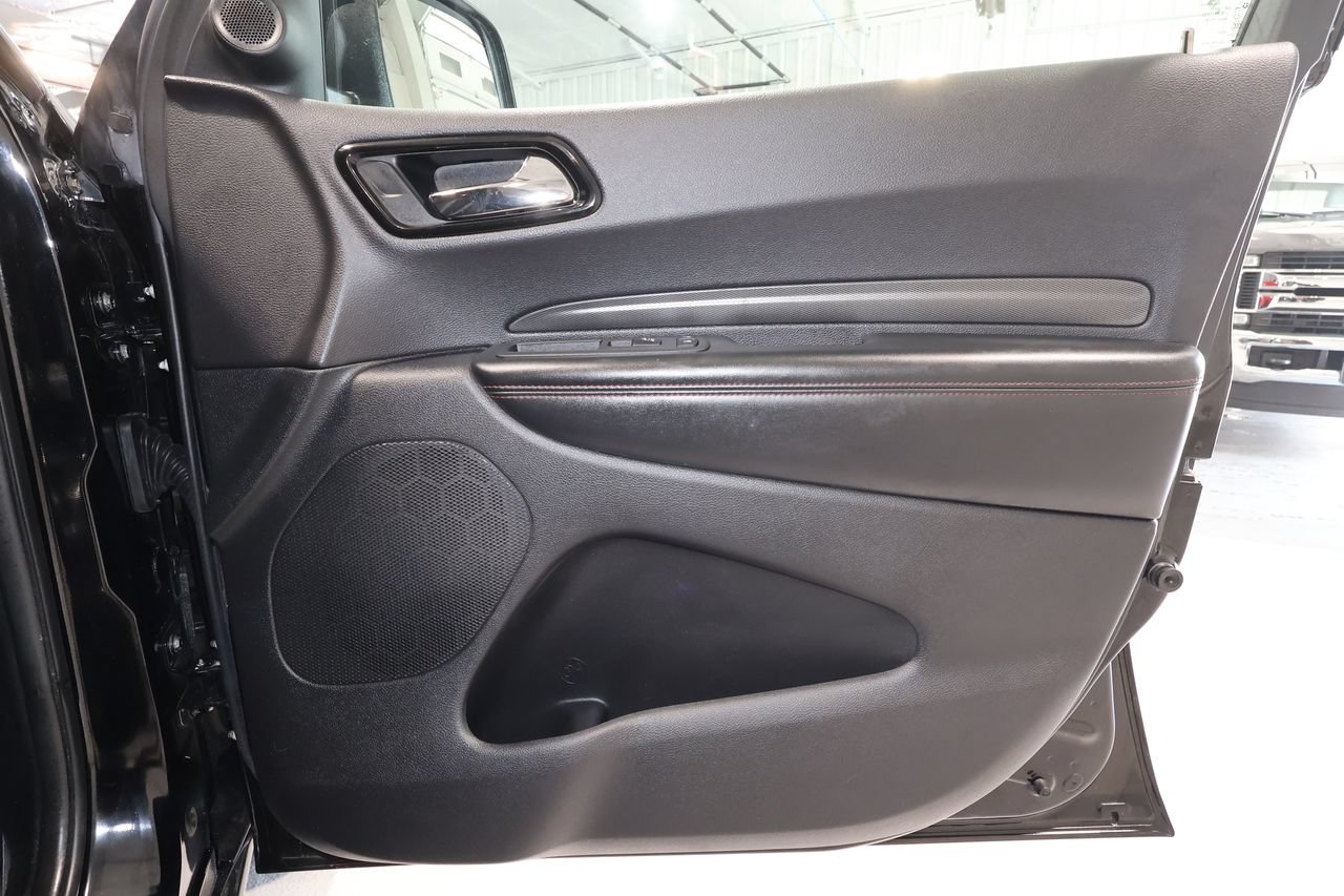 Used 2022 Dodge Durango R/T w/ Blacktop Package AWD/4WD image 19