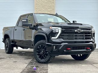 New 2026 Chevrolet Silverado 2500 LT w/ Trail Boss Package video 2