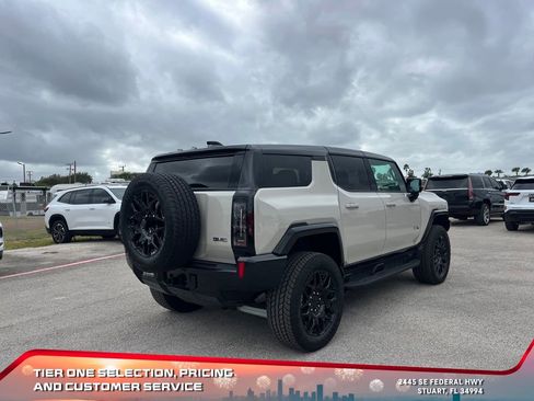 New 2026 GMC Hummer EV SUV image 7